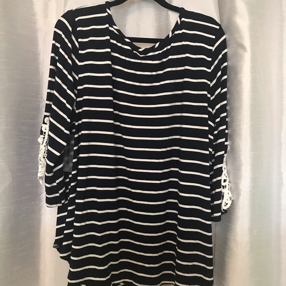 Striped Top - Picture 5 of 5